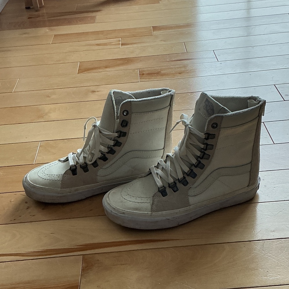 Water Repellent Vans High-Top Sneakers in White and Gray